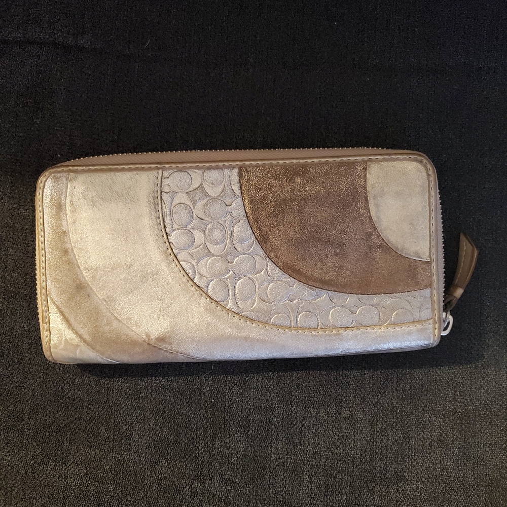 Coach wallet